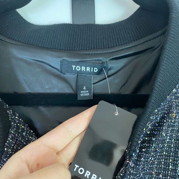 Torrid Bomber Jacket Black Color & multi colored thread accent NWT size 4X - Picture 14 of 14
